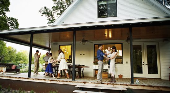 more people are finding the benefits of multigenerational living KCM 549×300 1 more people are finding the benefits of multigenerational living KCM 549x300 1