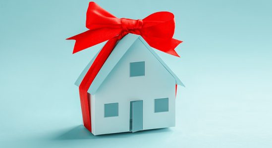 your house could be the number one item on a homebuyers wishlist during the holidays KCM 549×300 1 your house could be the number one item on a homebuyers wishlist during the holidays KCM 549x300 1